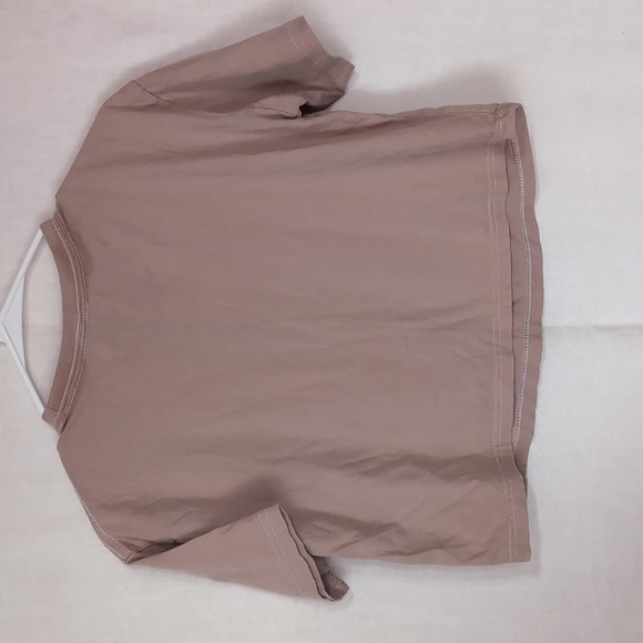 Social Culture Mauve Cropped Tee Short Sleeve Live Your Dreams Size Medium - Picture 3 of 3